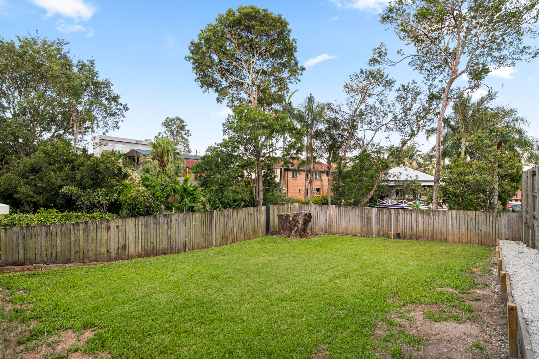 L11121205-ASHGROVE-15