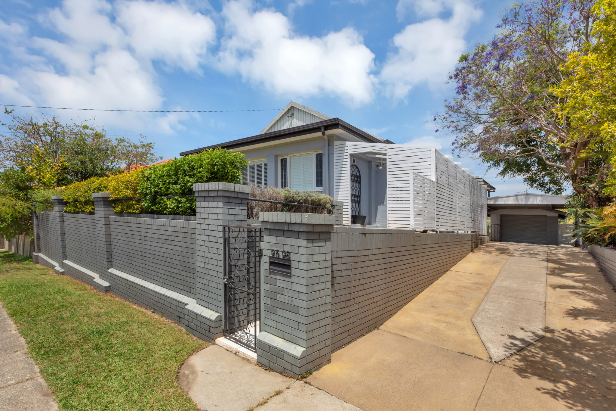L25341484-ASHGROVE