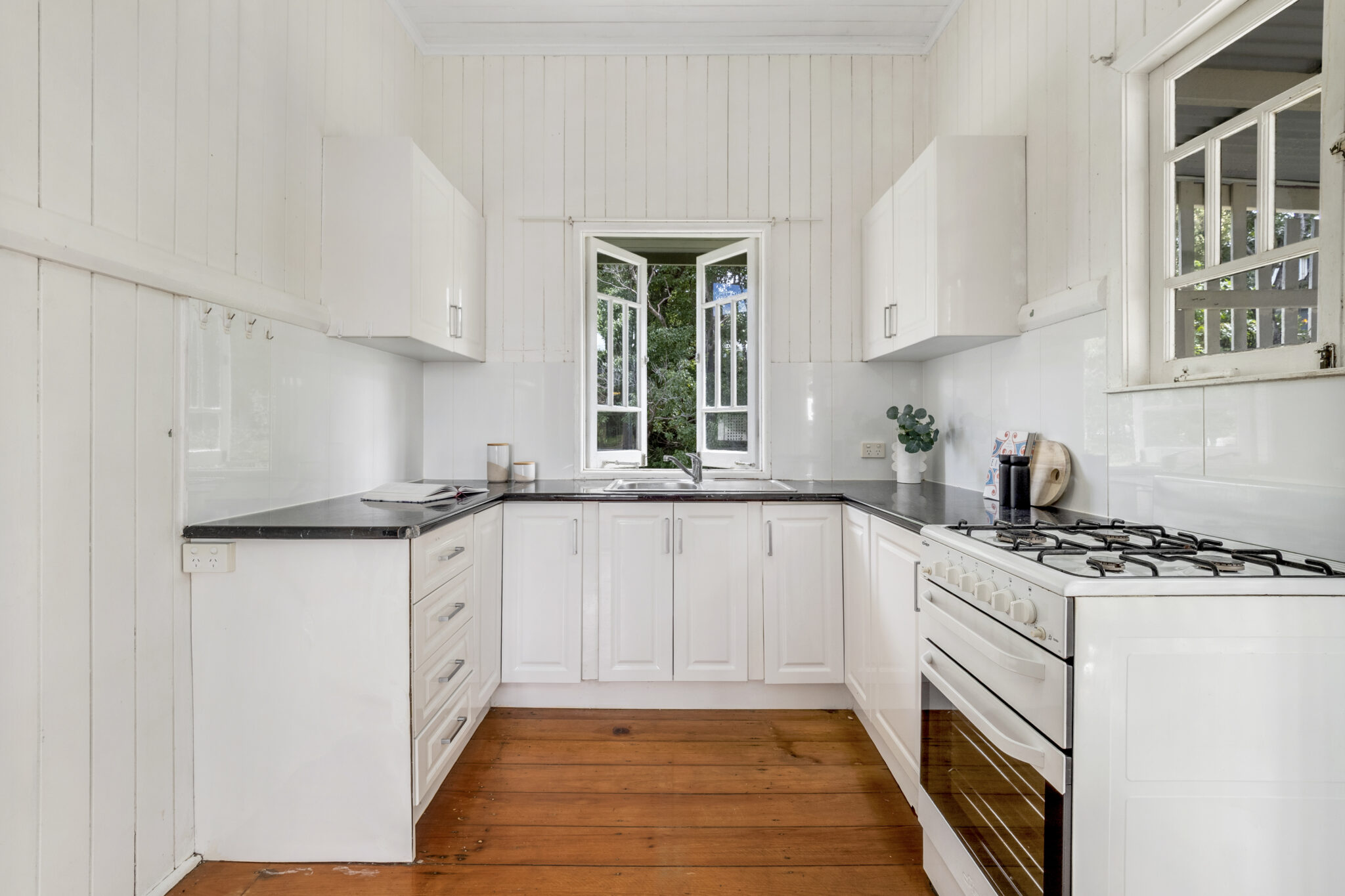 L32427662-ASHGROVE-3