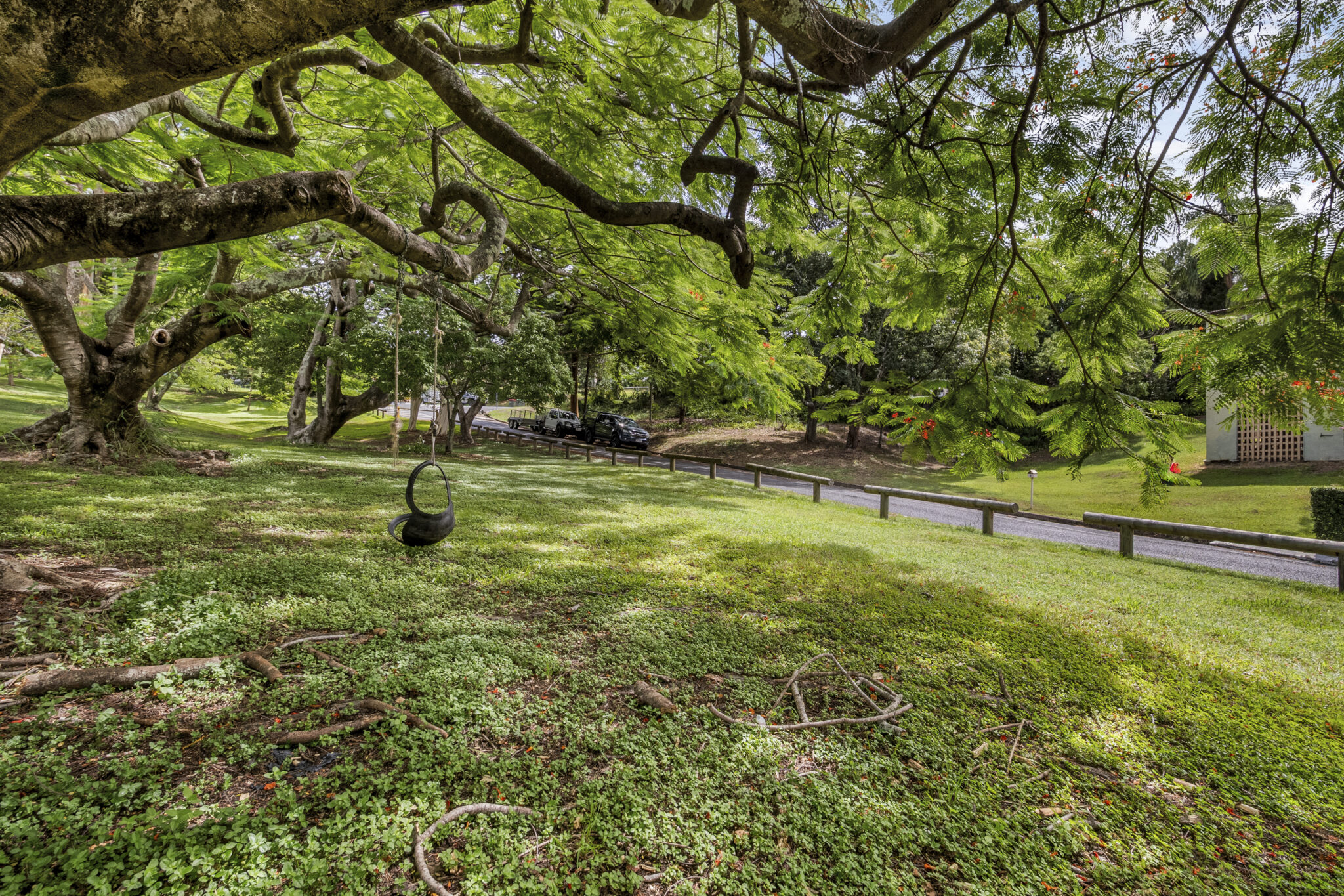 L32427662-ASHGROVE-9