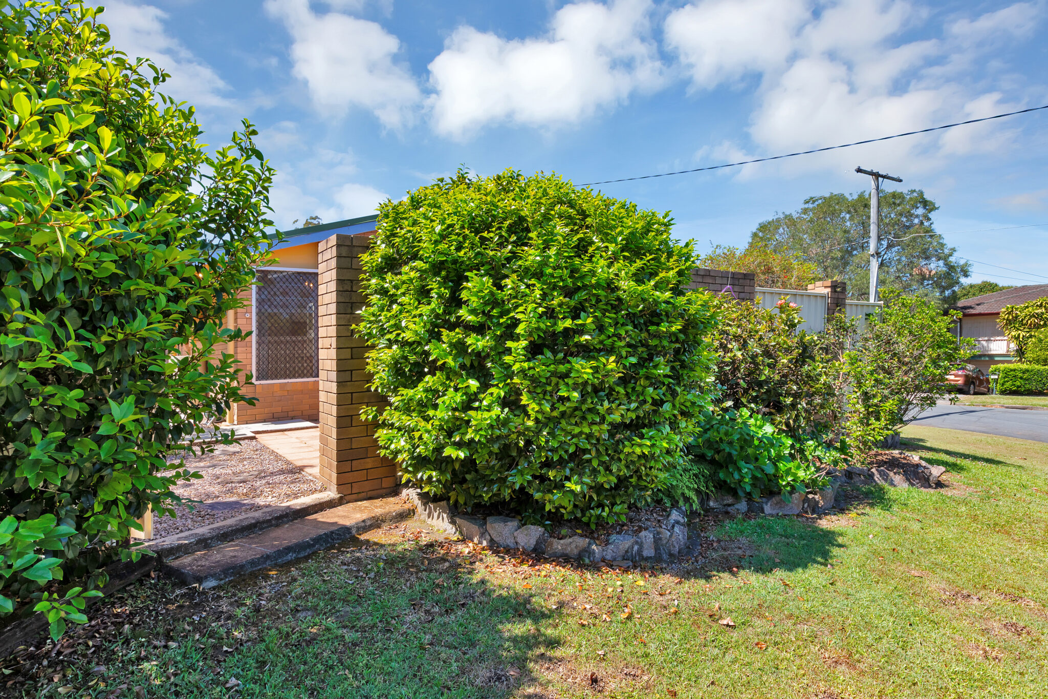 L37205956-ARANA-HILLS