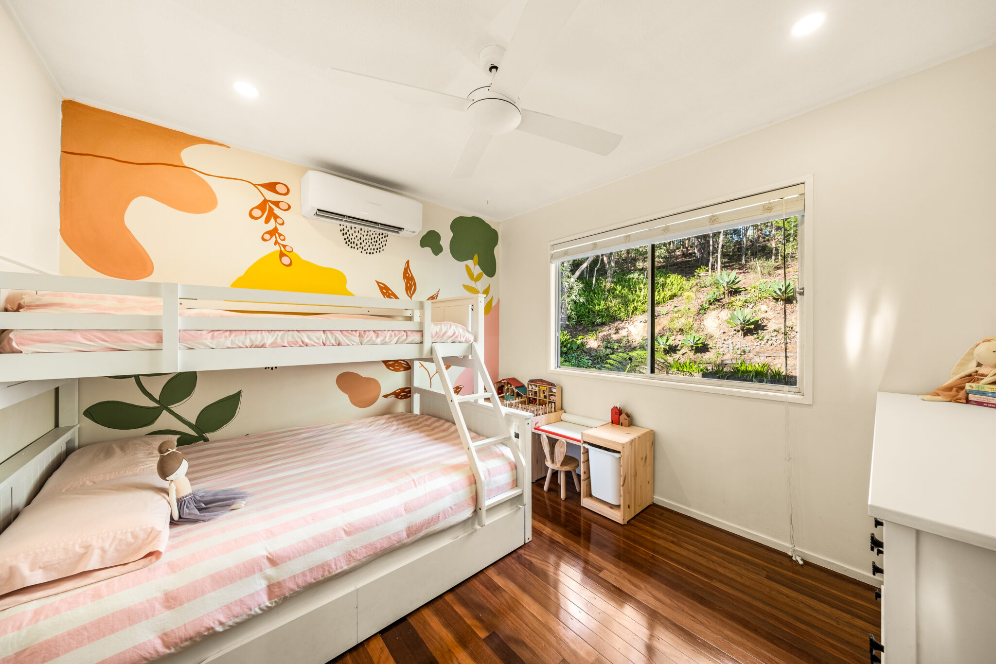 L39655541-ARANA-HILLS-11