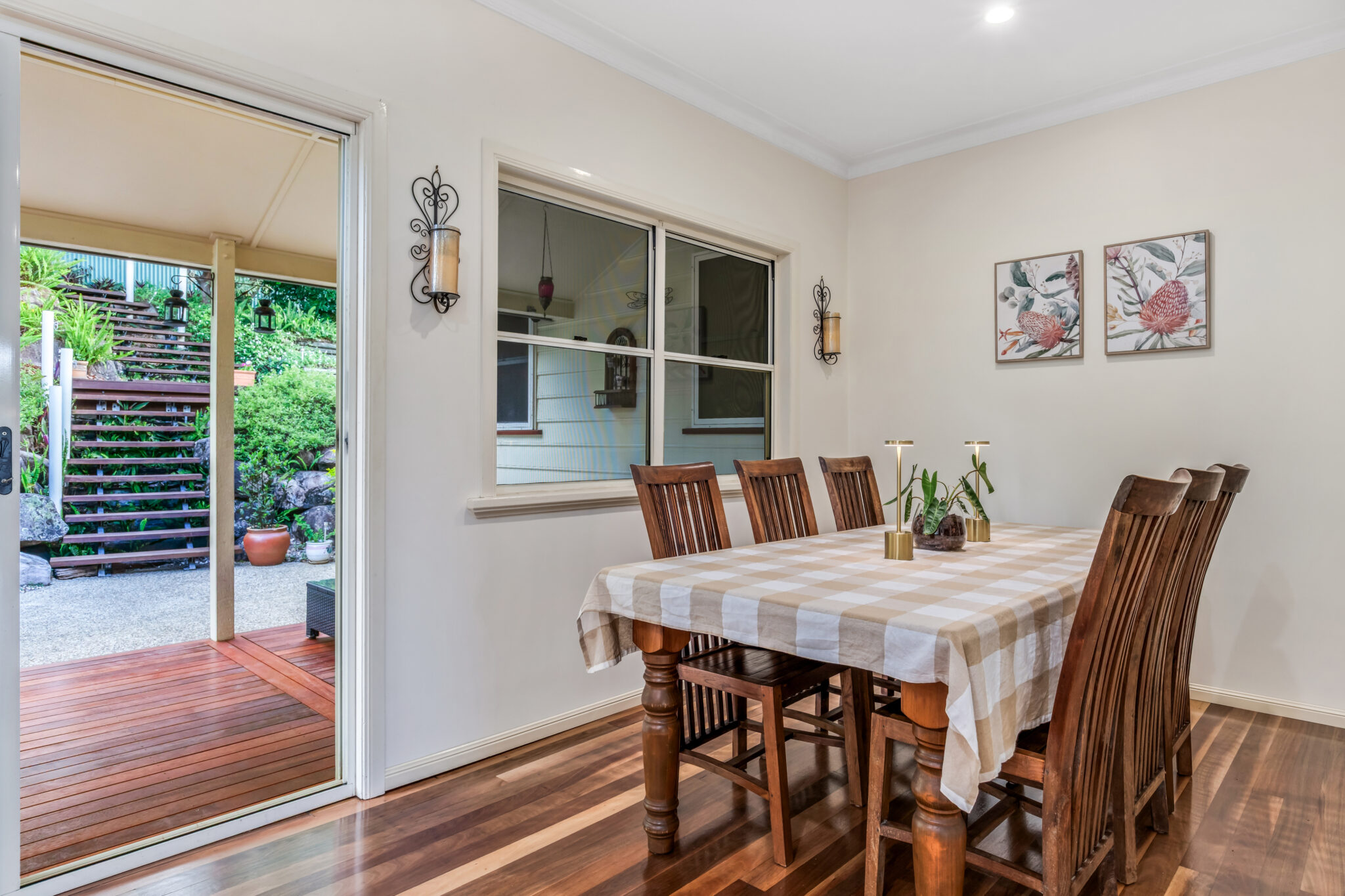 L37712832-FERNY-HILLS-10