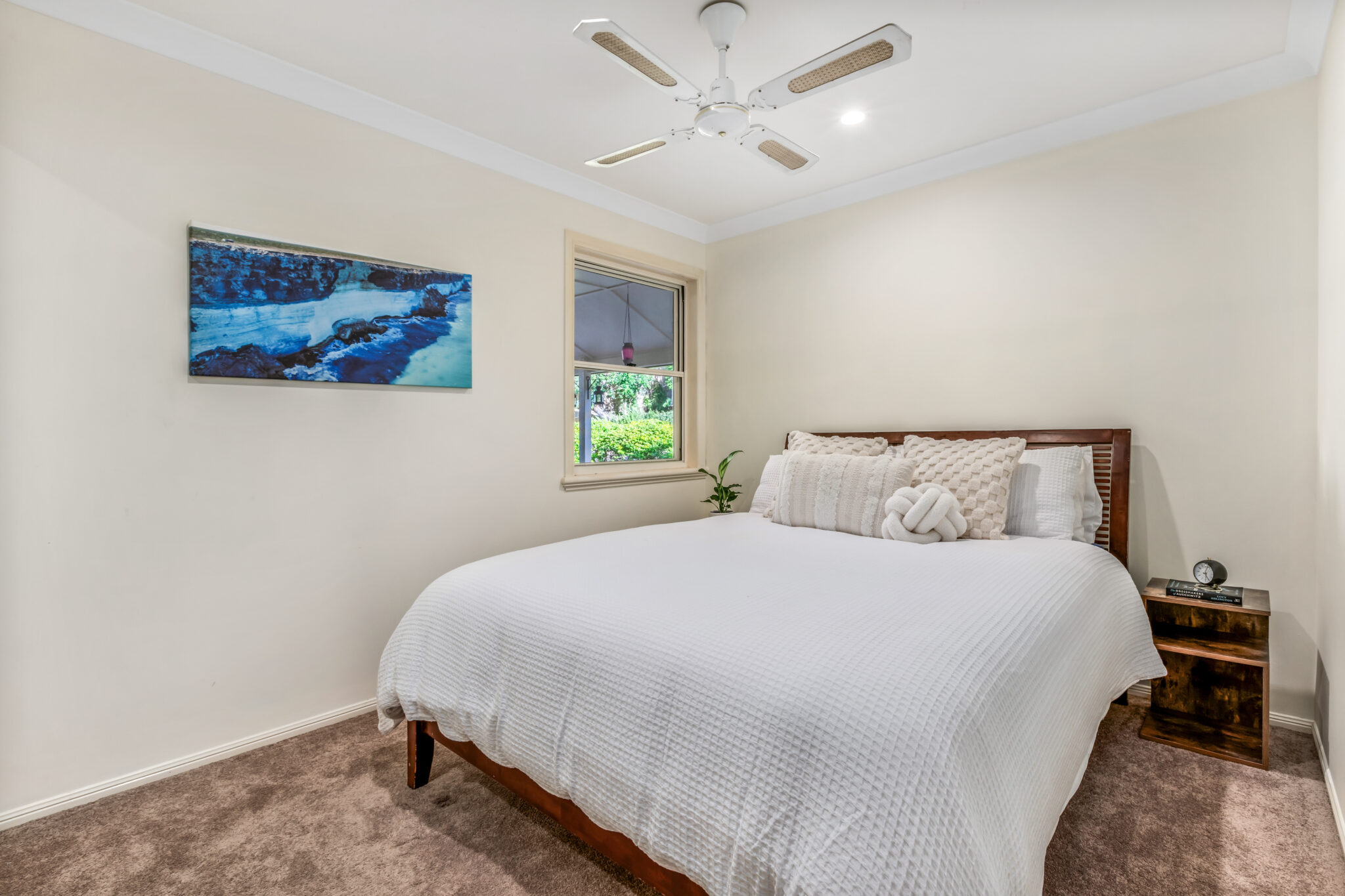 L37712832-FERNY-HILLS-15