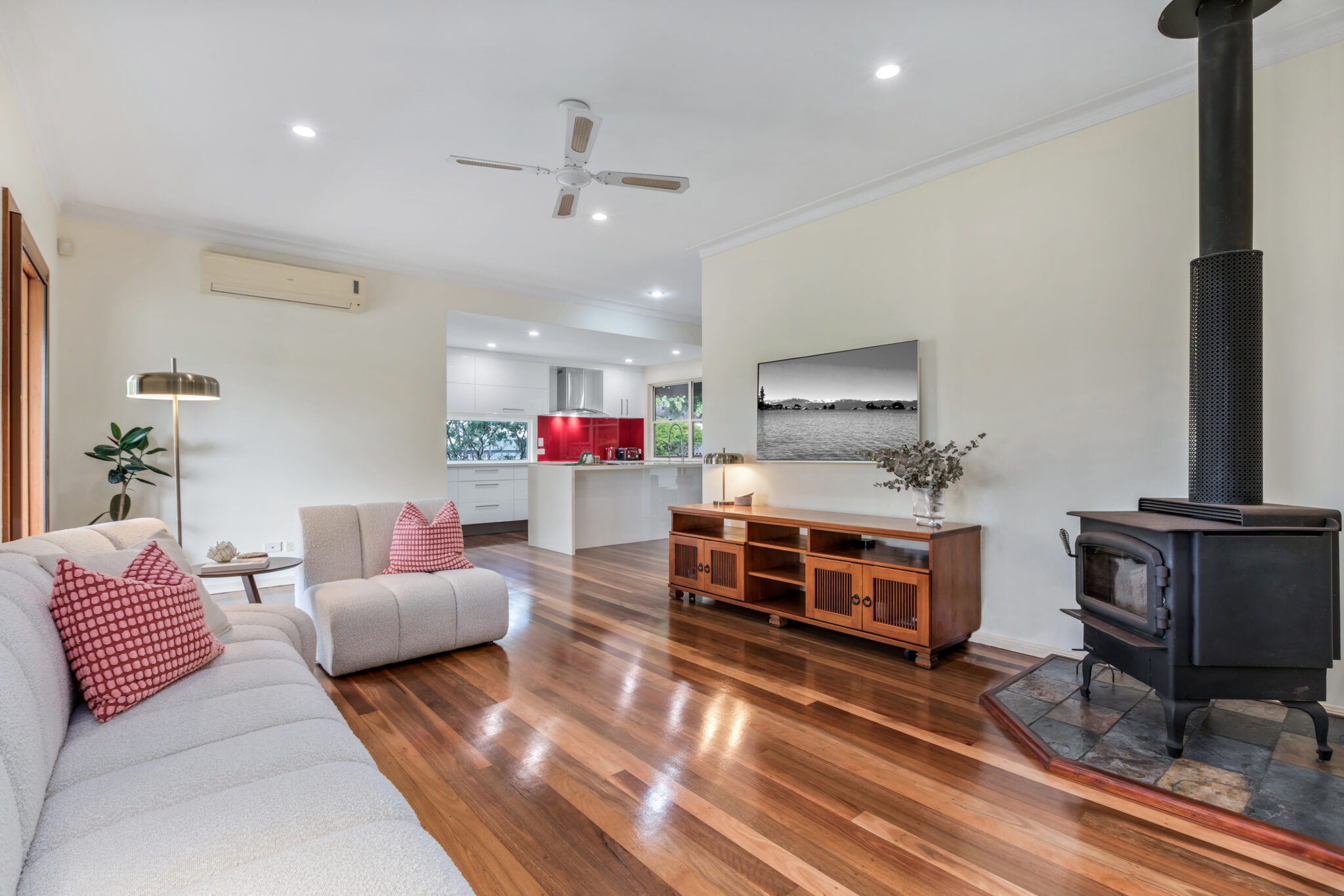 L37712832-FERNY-HILLS-4