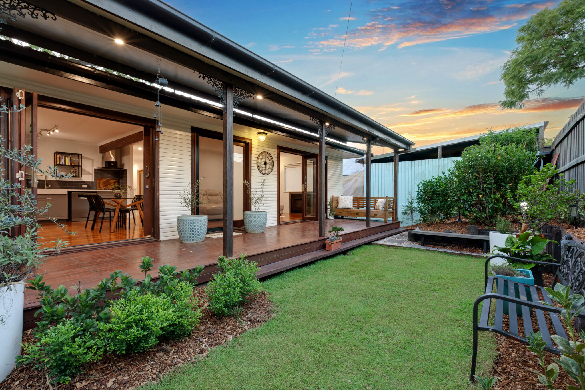 L40022215-ASHGROVE