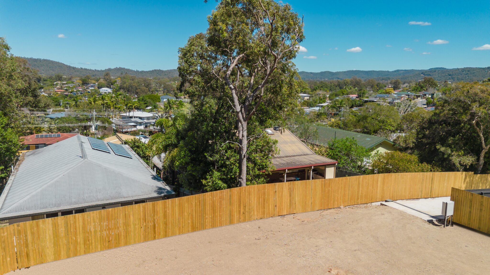L42955646-ARANA-HILLS-1